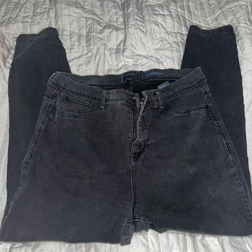 Classic Black Skinny Jeans for Women
